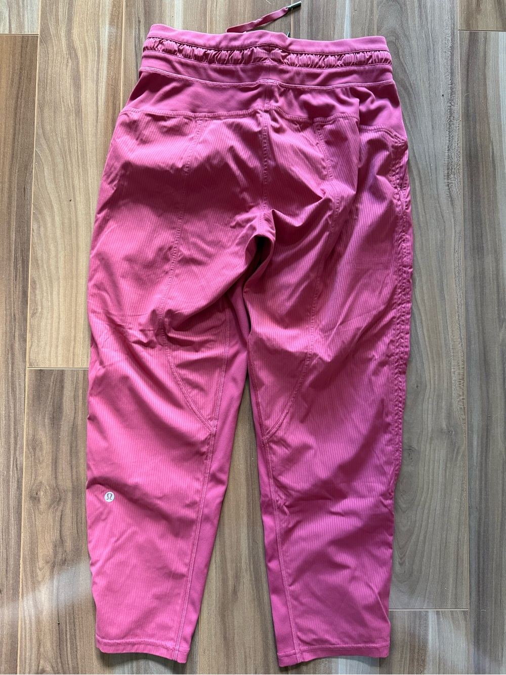 Lululemon Dance Studio Mid-Rise Cropped Pant - size 6 - Picture 2 of 5